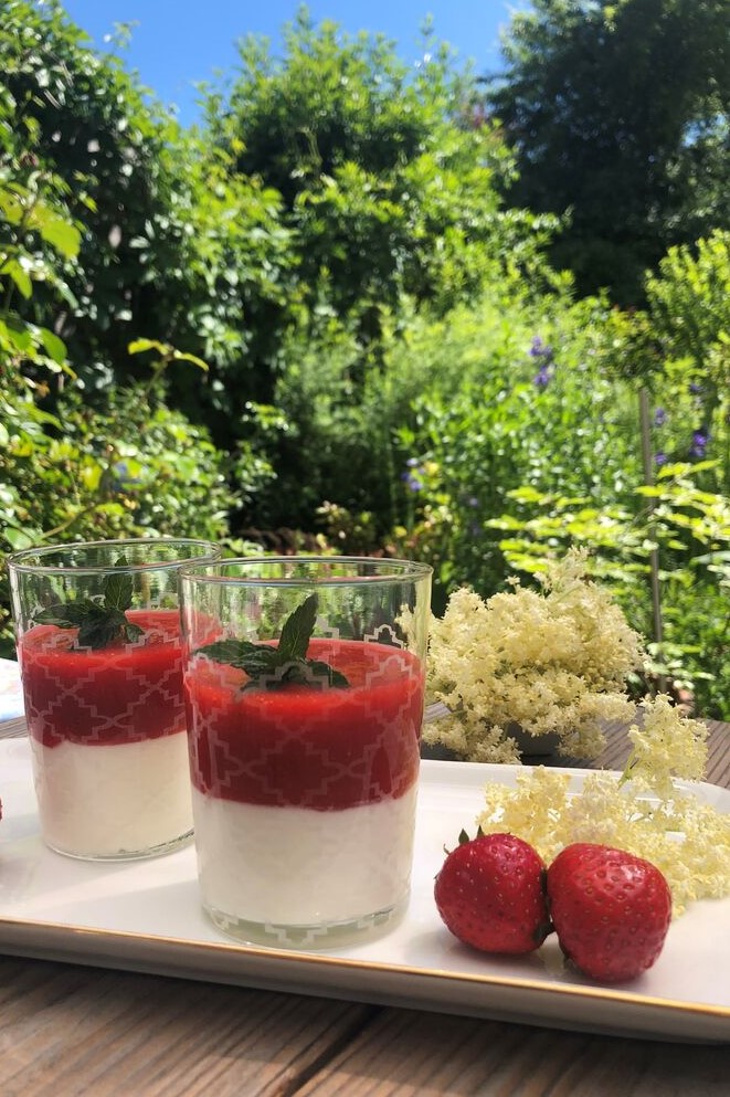Joghurt-Erdbeer-Dessert