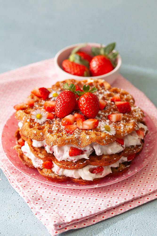 Müsliwaffeln mit Erdbeerquark
